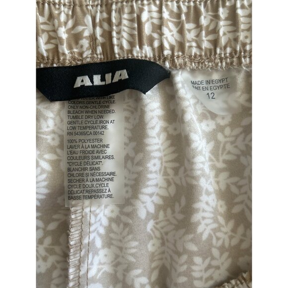 Alia Women's Tan & White Floral Print Capri Pants Size 12 - Picture 3 of 6